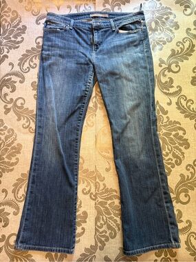 Joe’s The Provacateur Boot Cut Jeans Size 31 Petite